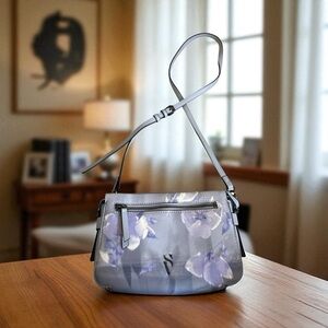 SIMPLY VERA VERA WANG - NWOT Sintra Crossbody Bag